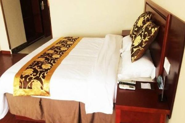 GreenTree Inn BoZhou WanBei Department Express Hotel (Bozhou)